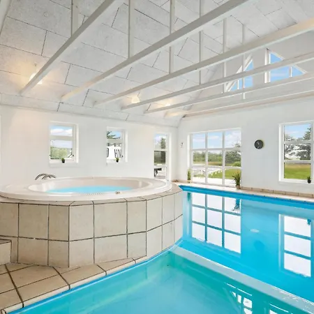 Tatil Evi Awesome In Harboore With Sauna *